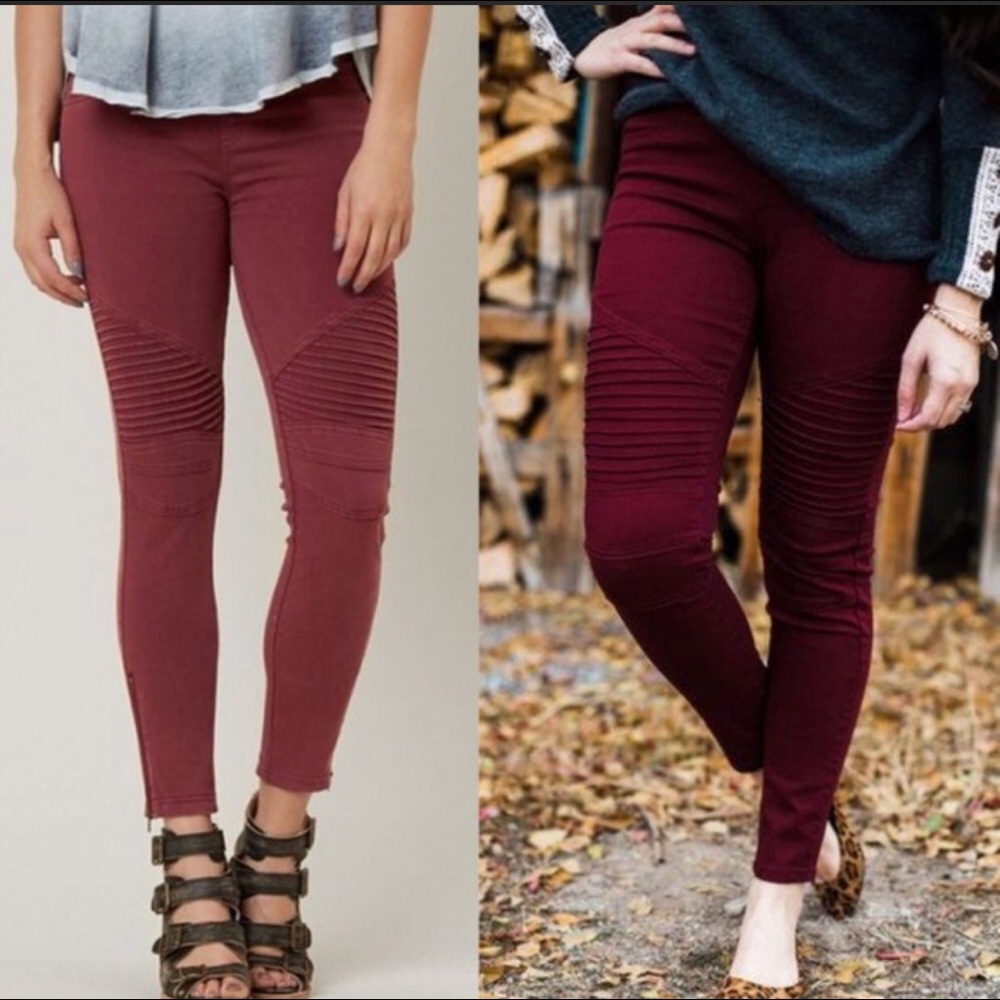 🎉LAST PAIR 🎉Moto Leggings - Picture 4 of 6